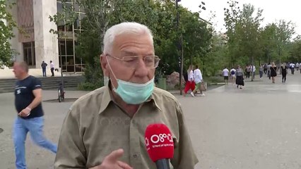 Ora News - Qytetarët të indinjuar për Teatrin Kombëtar: Shembja, një vdekje e memories së kulturës