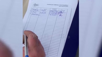 Ora News - Nis firmosja e peticionit për rindërtimin e Teatrit