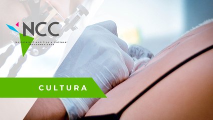 Una ar­tis­ta ta­túa las ci­ca­tri­ces de mu­je­res so­bre­vi­vien­tes a la vio­len­cia do­més­ti­ca