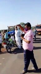 शादियों में नहीं बजे बैंड बाजा लेकिन टिड्डी ने बजवा दिया