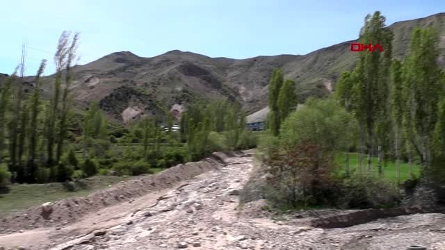 ERZURUM Yaşlı adamdan mahalledeki 33 kişiye virüs bulaştı