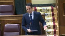 Iglesias acusa al PP de hacer oposición a los sanitarios con las protestas
