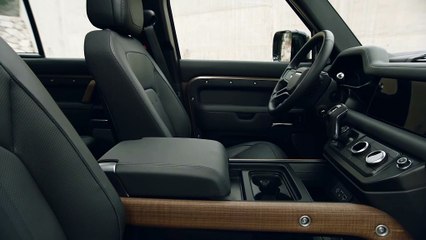 Land Rover Defender 110 (Intérieur)