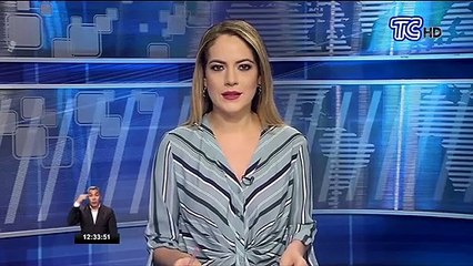 "Casa para todos": Gobierno entrega vivienda a una familia en Chone, Manabí