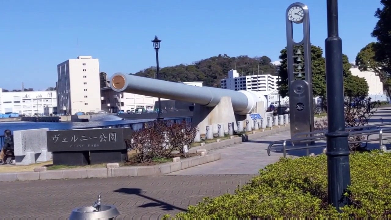 横須賀駅/JR Yokosuka station