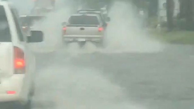 Rainstorm leaves roads flooded