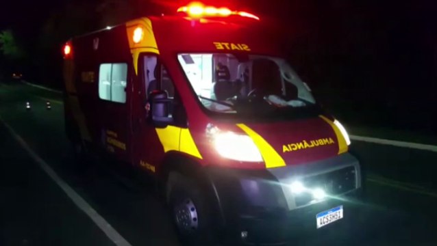 Jovem fica ferido ao cair de bicicleta na Rua Jacarezinho