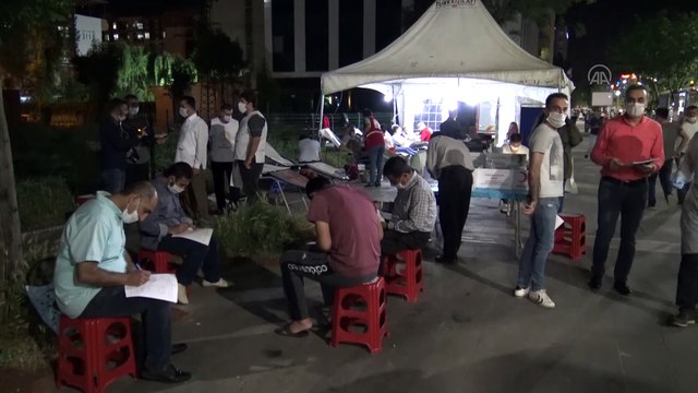 Batman’da 'İyilik Kanımızda Var' kan bağışı kampanyasına destekler sürüyor