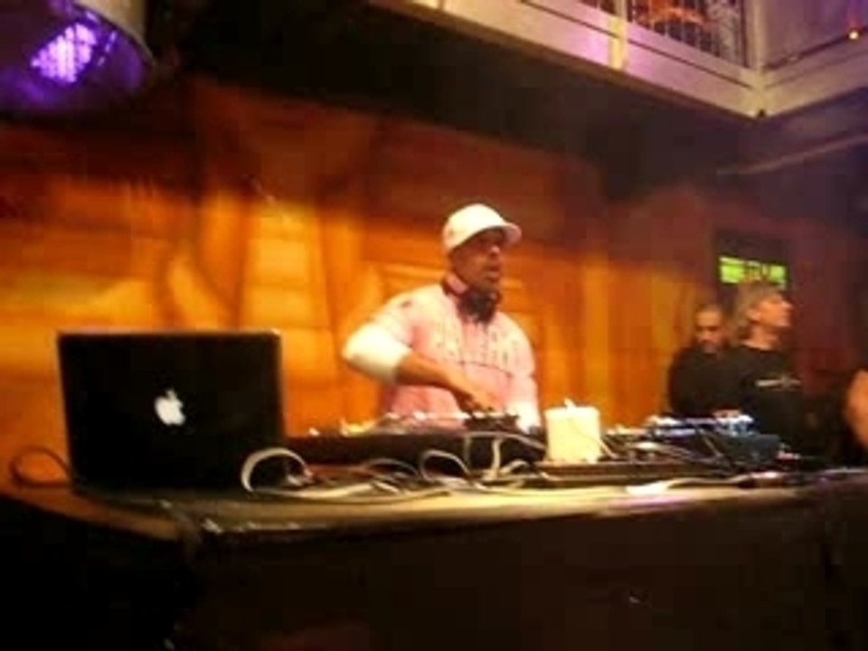 DJ ABDEL