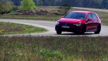 The new Volkswagen Golf GTI Driving Video