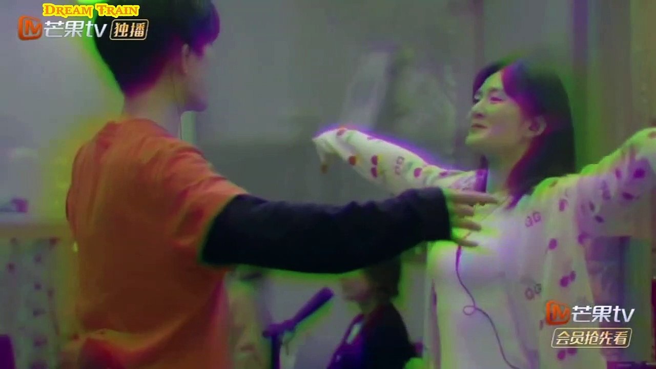 [Vietsub][Dịch Dương Thiên Tỉ x Xin hãy lắng nghe] Ep 11