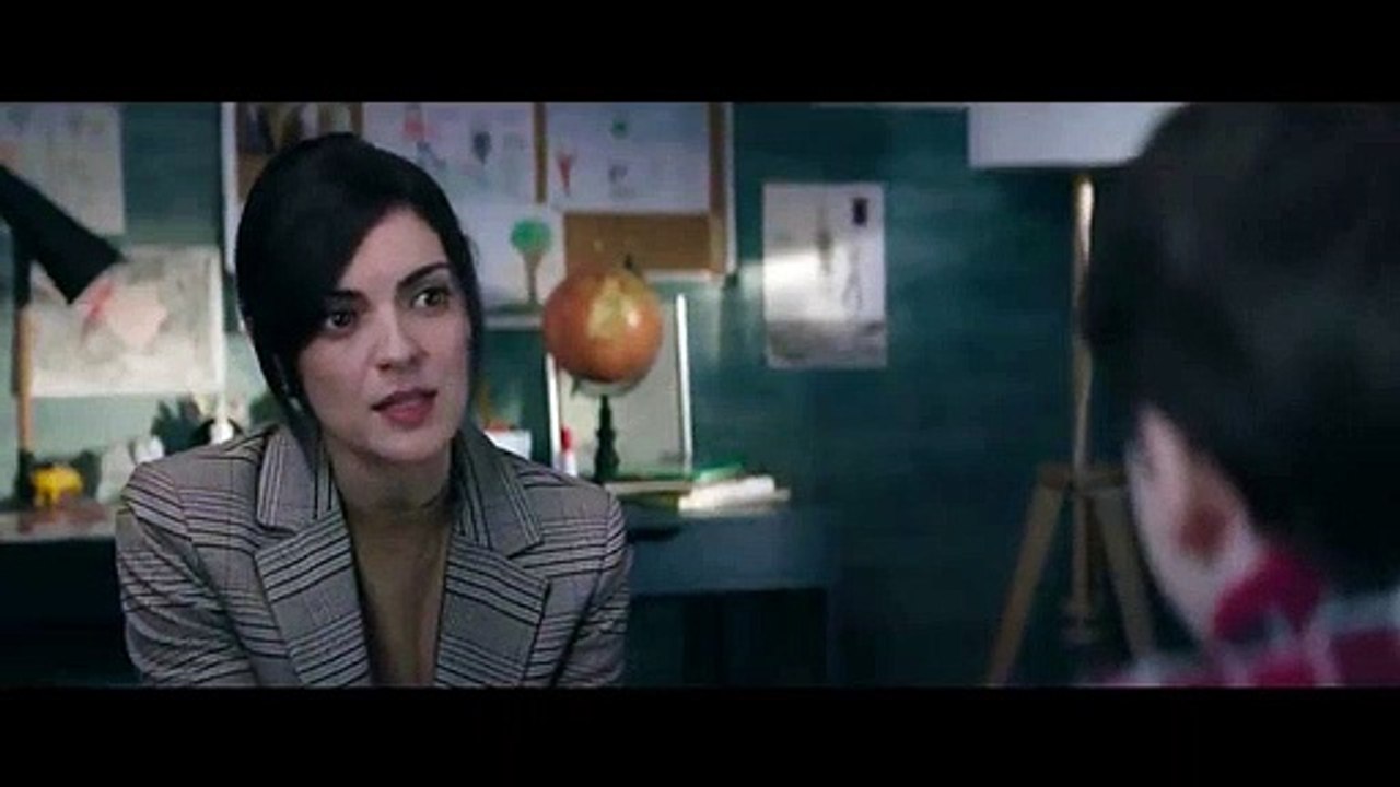 Tráiler de la película "Voces", de Ángel Gómez, con Rodolfo Sancho, Ramón Barea, Ana Fernández, Belén Fabra, Nerea Barros y el niño Lucas Blas