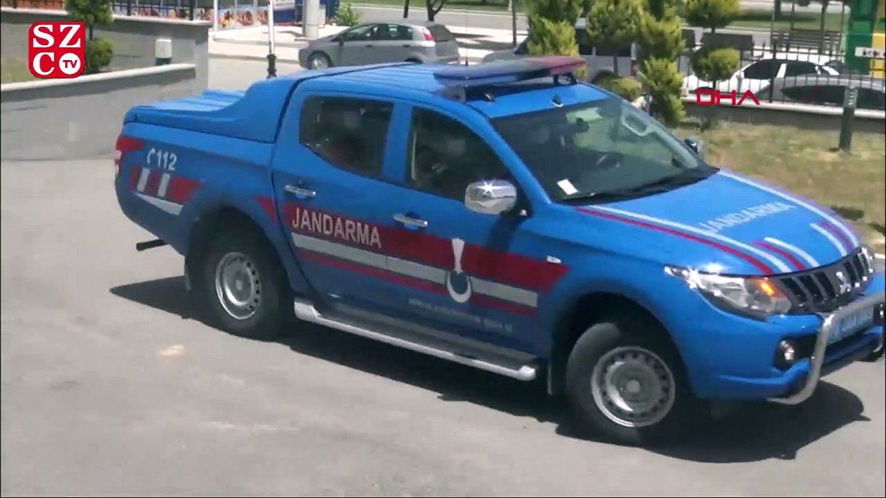 Kendisini Suriyeli olarak tanıtan '1001 surat' lakaplı cezaevi firarisi yakalandı