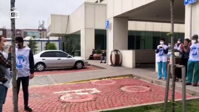 İstanbul Haseki Eğitim ve Araştırma Hastanesinde Ek Ödeme Eylemi!