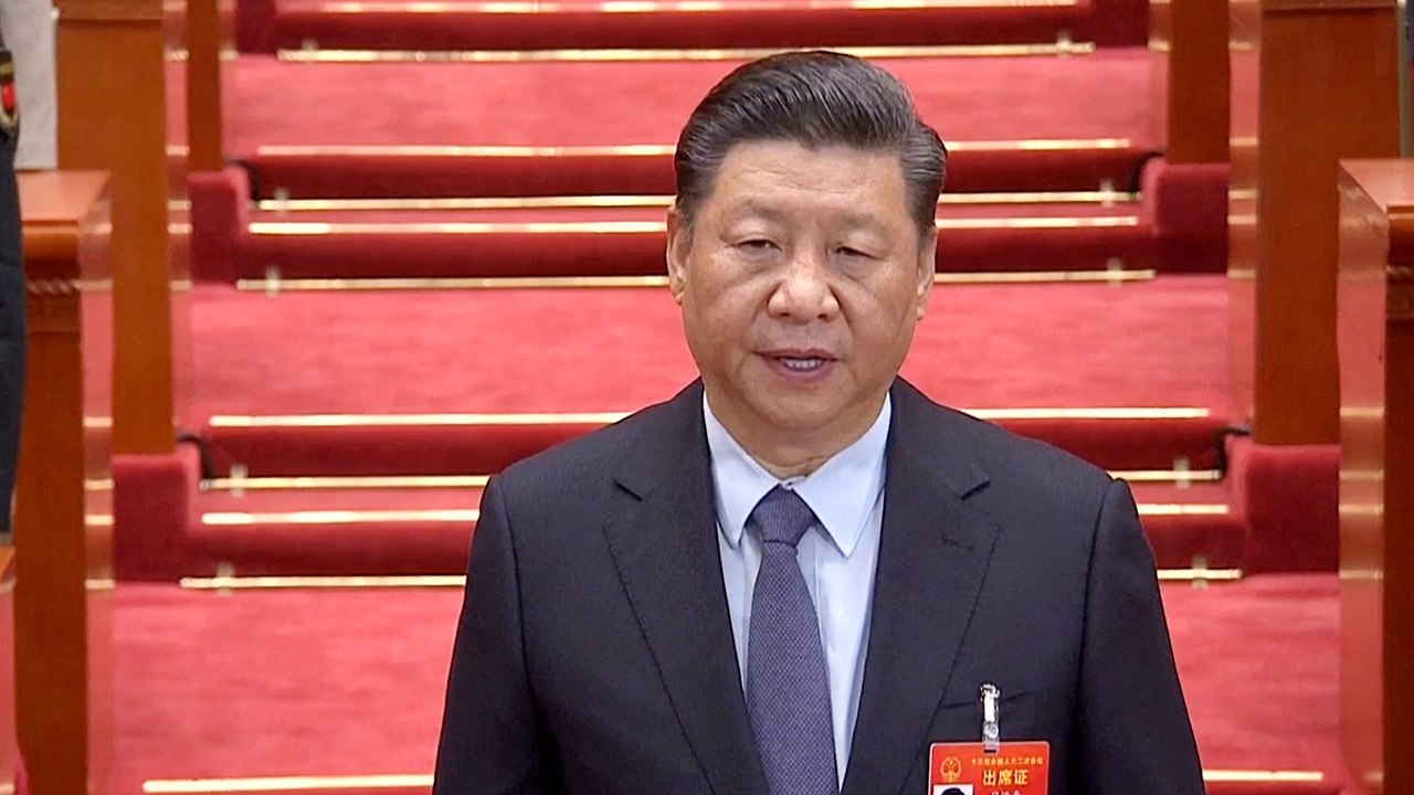 China congress: Leaders face unprecedented pressure