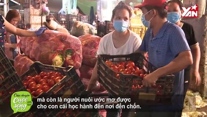 Nhọc nhằn nghề cửu vạn ở chợ đầu mối