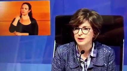 La consejera de Salud de Euskadi explica cómo hacer una mascarilla casera