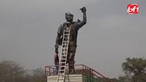 Burkina : la statue corrigée de Thomas SANKARA (enfin) dévoilée !