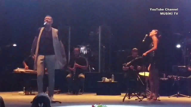 HAKAN ALTUN - Karanfil Deste Gider (Konser/Canlı) @ Antalya Park
