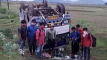 10 migrant workers injured after bus overturns in Ranchi