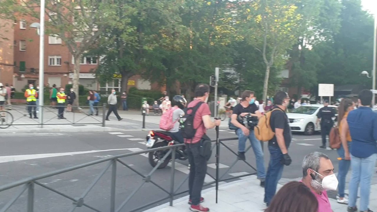 Manifestación contra las protestas que piden la...