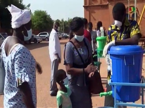 RTB / Réouverture des églises Catholiques