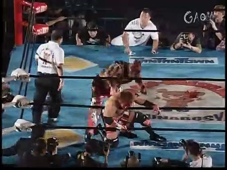AJPW - 03-10-2006 - Satoshi Kojima (c) vs. Great Muta (Triple Crown Title)