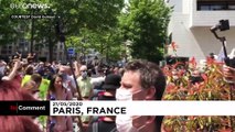 تجمع اعتراضی گروهی از کارکنان بخش بهداشت و درمان فرانسه در پاریس