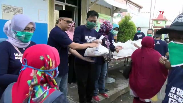 Tidak Mudik, Perantau Patungan Salurkan Sembako