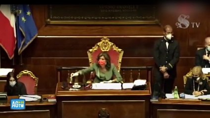 İtalya Başbakanı Conte'yi öksürük krizi tuttu