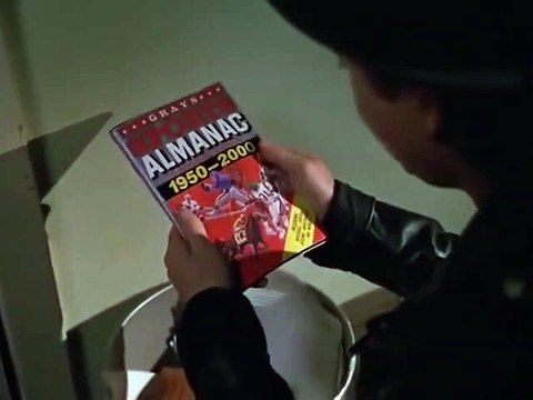 Netflix'ten tuhaf sansür: Geleceğe Dönüş 2 nin bir sahnesinin kesildiği ortaya çıktı