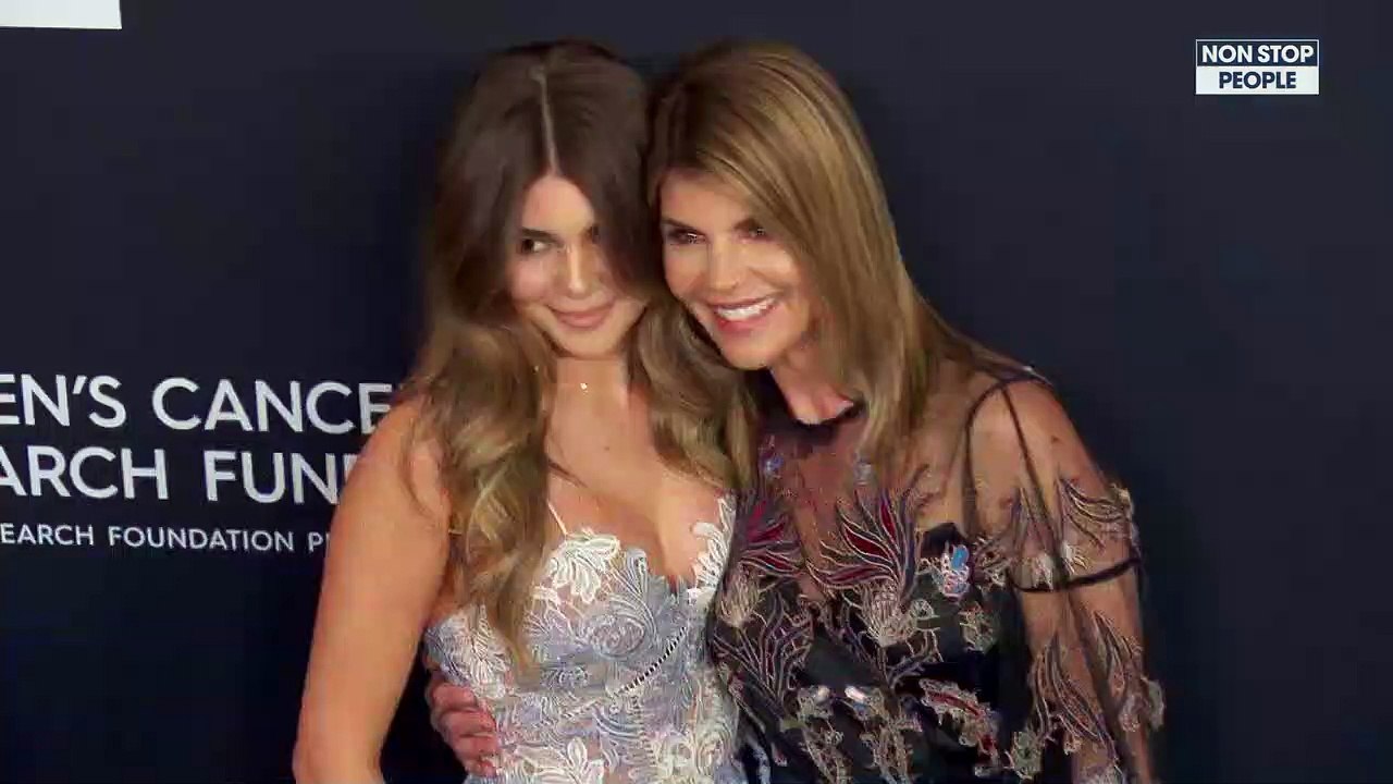 Lori Loughlin plaide finalement coupable et ira en prison dans le scandale des universités