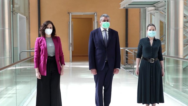 Ayuso se reúne con el secretario general de la OMT