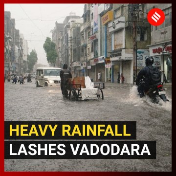Heavy rainfall lashes Vadodara