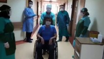 Çubuk’ta Kovid-19 tedavisi tamamlanan hastalar taburcu edildi - ANKARA