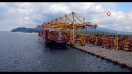 Dünyanın en büyük konteyner gemisi Tekirdağ’da