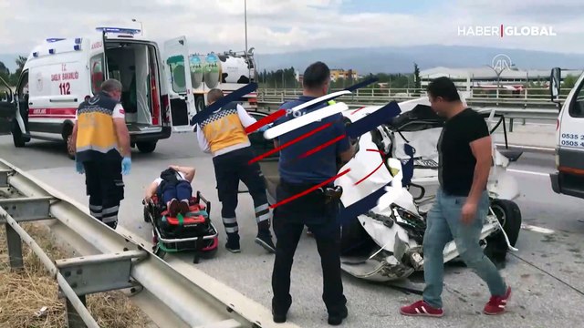 Süt tankeri arkadan çarptı! Hurdaya dönen otomobildeki çifti ölüm ayırdı