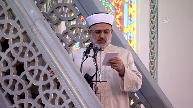 Ramazanın son cuma namazı Kocatepe Camisi'nde kılındı - ANKARA