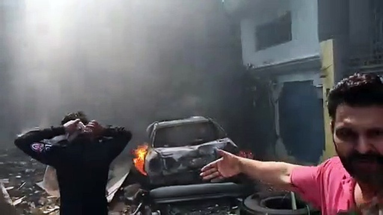 PIA passenger plane crashes minutes before landing in Karachi