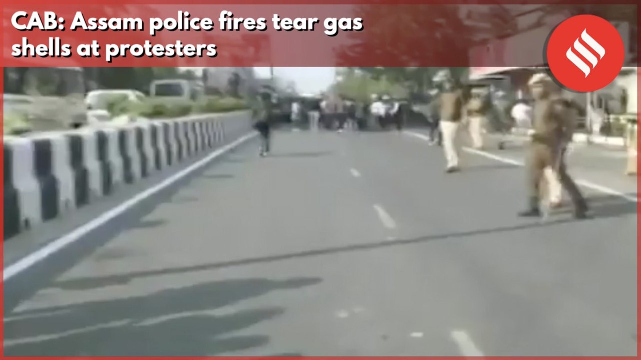 CAB: Assam police fires tear gas shells at prot...