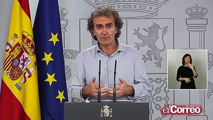 ¿Puedo contagiarme con en el agua de la piscina o del mar?