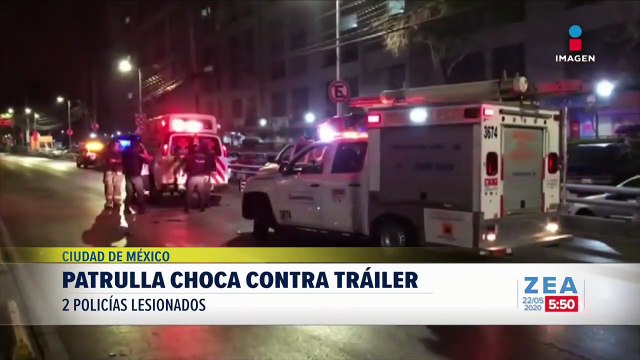 Patrullla choca contra tráiler en la alcaldía Cuauhtémoc