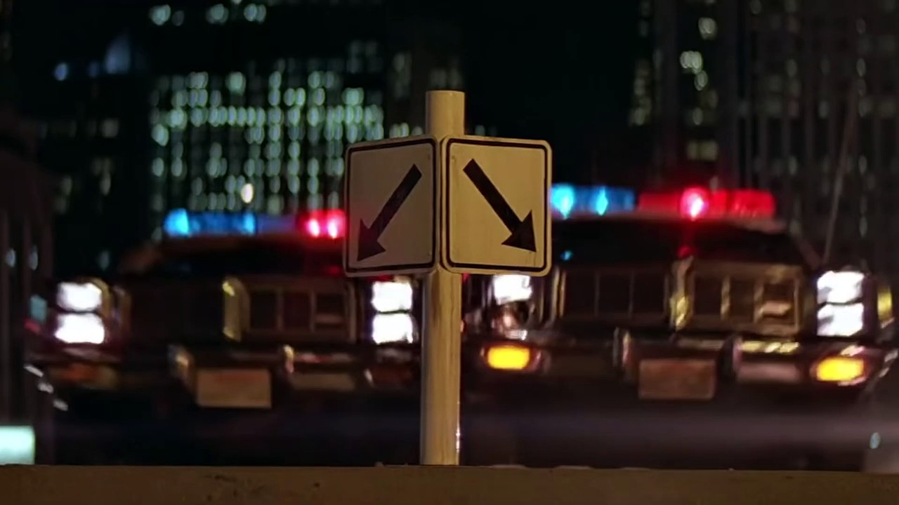 James Bond A VIEW TO A KILL movie clip - Fire Truck Scene
