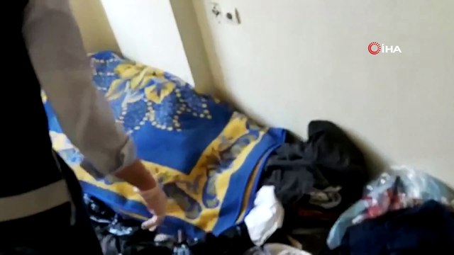 Piyasa değeri 100 bin lirayı bulan kaçak içki ve cinsel içerikli ürün ele geçirildi