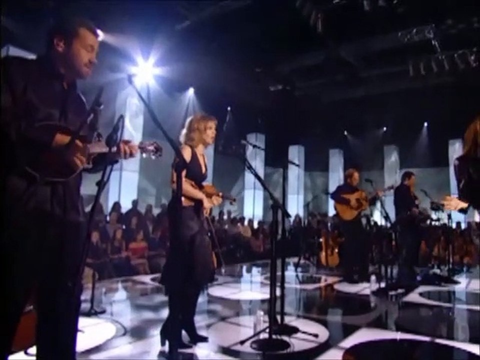 Shania Twain ↔ Up! → Up! Close and Personal — (2005)