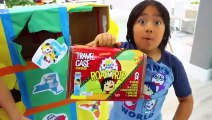 Giant Smash Box Surprise Prize or Pie Challenge with Ryan's World!!!!