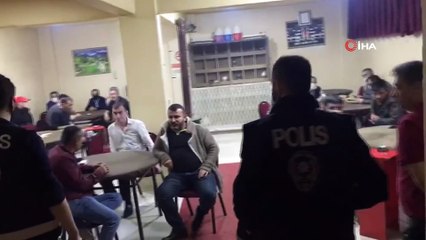 Bağcılar’da derneğe kumar baskını: 29 kişiye 100 bin lira ceza