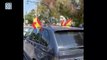 Una gran caravana de coches con banderas de España toma Valencia para protestar contra el gobierno