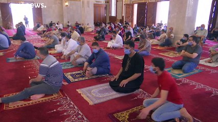 فيديو: عيد الفطر في زمن كورونا.. لا صلاة جماعية ولا مصافحة بالأيدي ولا زيارت عائلية