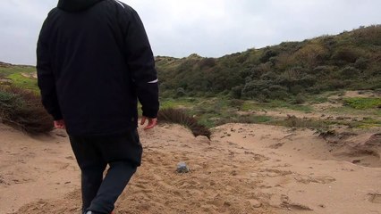Natural stone grip lifts with the right hand in multiple ways